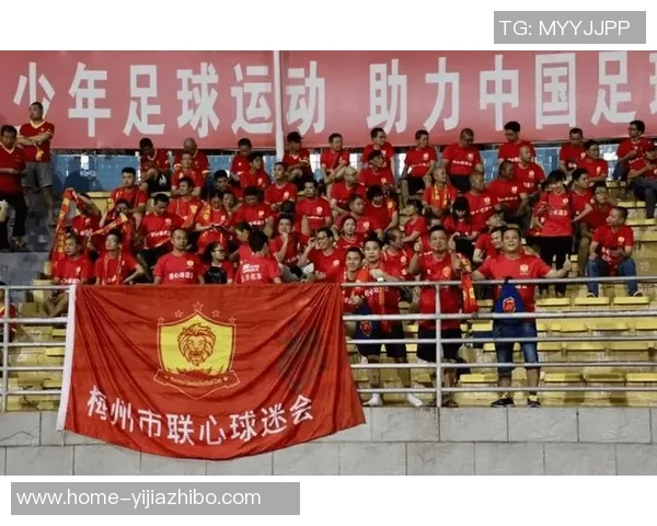 广州足球俱乐部奋勇争先展现实力助力中国足球崛起新篇章